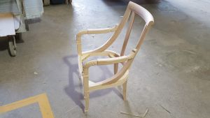 SILLA-EN-MADERA-2
